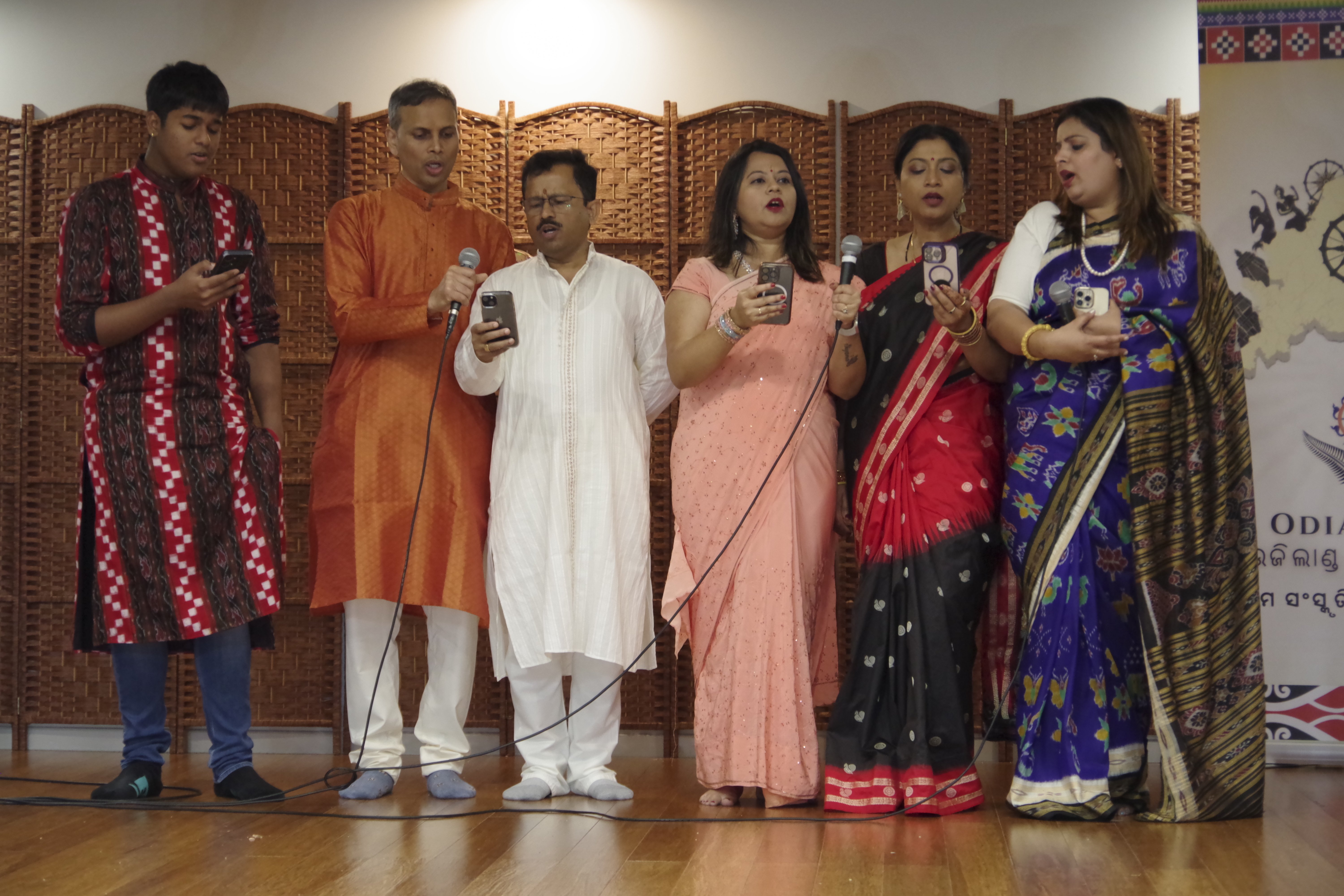Adult chrous performance (Auckland)
