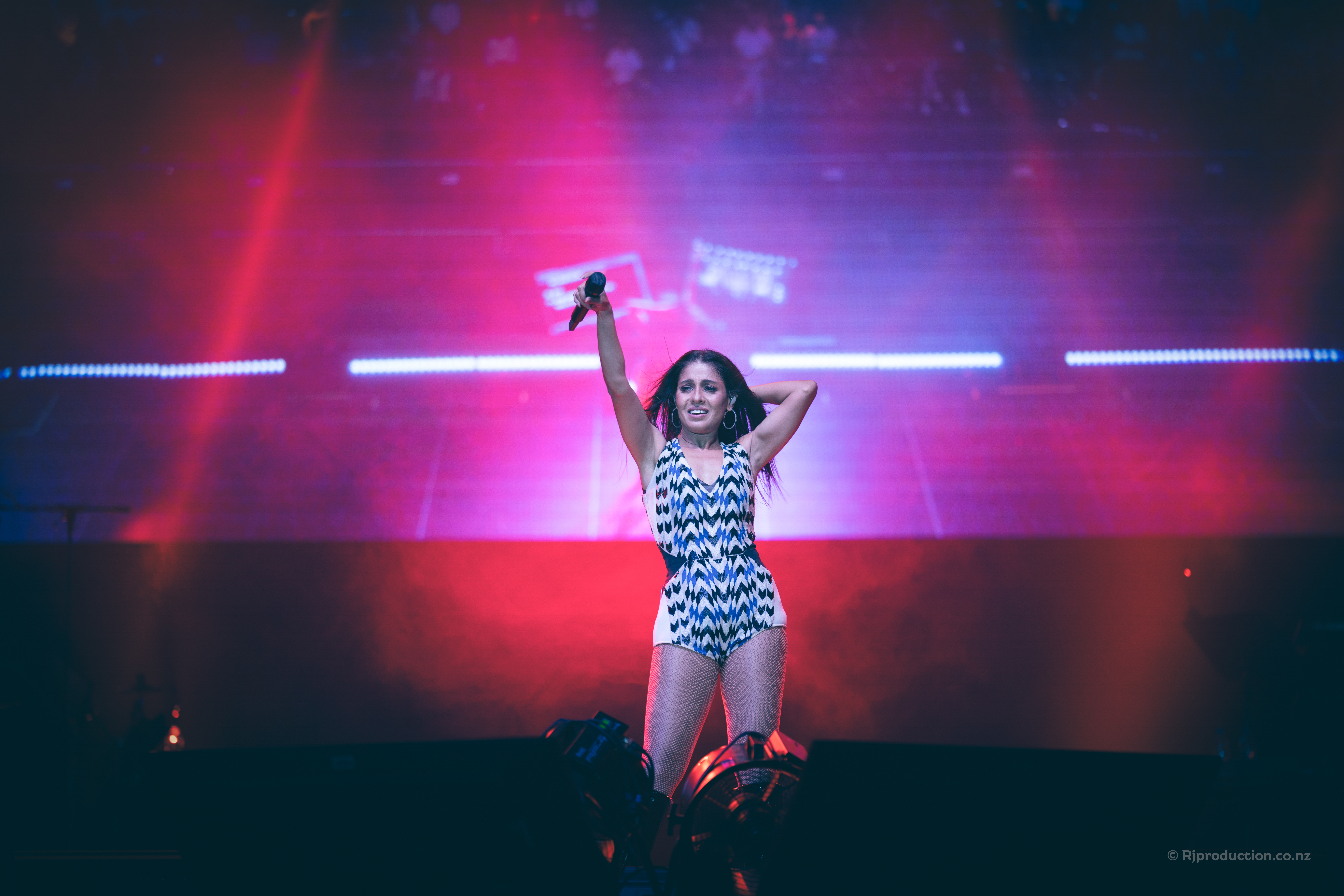 Sundhi Chauhan performing in Auckland