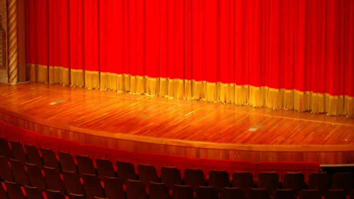Theatre company backs casting convicted rapist in lead role