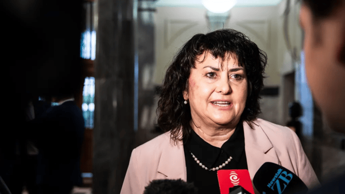 The government remains committed to Smokefree 2025, Associate Health Minister Casey Costello says.