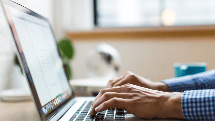 Auckland Council has breached the privacy of hundreds of people when it sent out an email with the email addresses visble to other recipients.