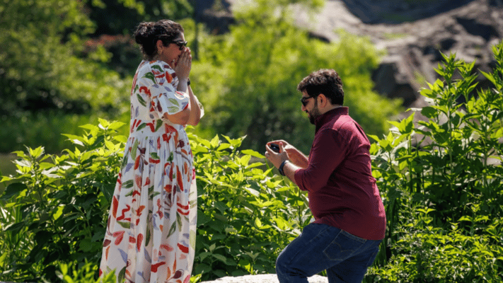 Anshula Kapoor has officially announced her engagement to her boyfriend, Rohan Thakkar.