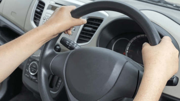 Drivers will not need to take a second practical test to get their licence, with the government proposing the first major changes to NZ's driver licence system in 14 years.