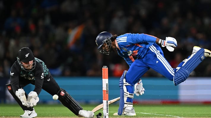 India overcome Black Caps fightback to win T20 opener