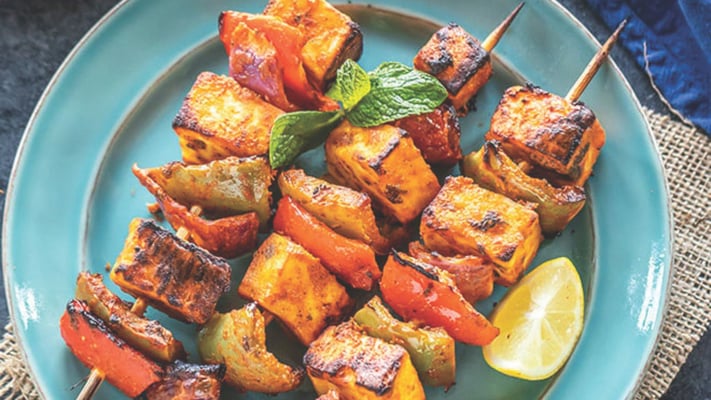 Paneer Tikka Kebab– Grilled Cottage Cheese Marinated in Spiced Yogurt Blend