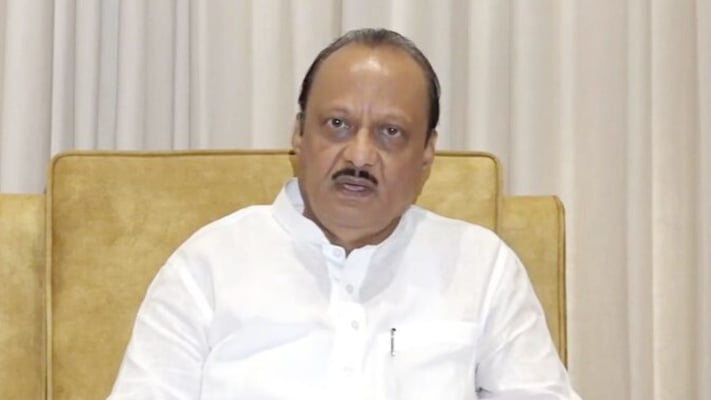 Plane crash in India kills senior state leader