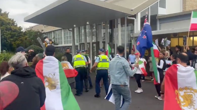 Iran conflict: Tensions flare as opposing protesters clash in Auckland