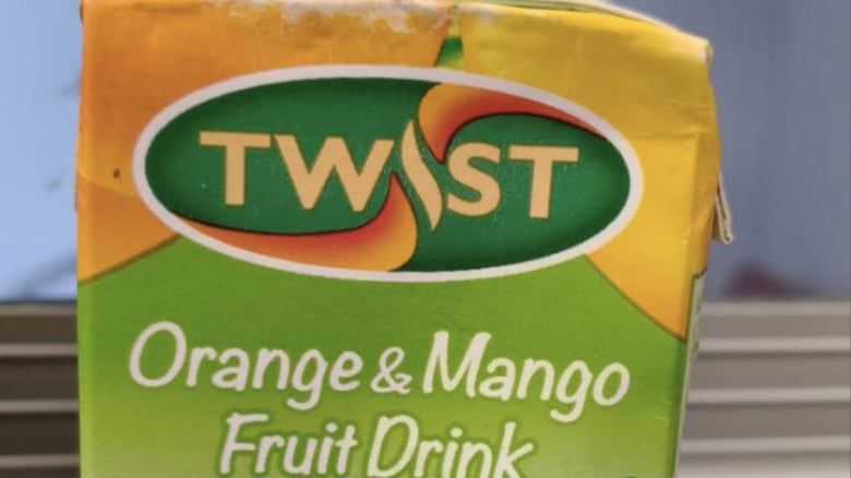 School’s Citrus Drink Ban Sparks Debate Over Allergy Safety