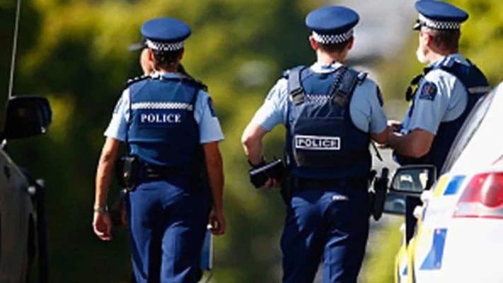 Homicide investigation underway after man dies in Central Hamilton