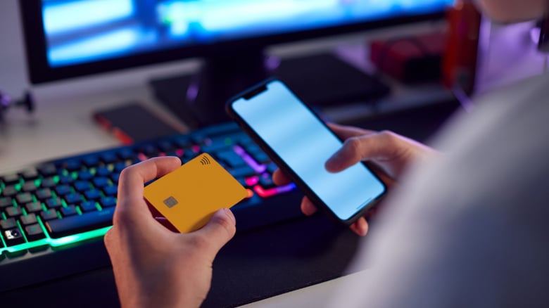Political panel grilled over growing youth online gambling