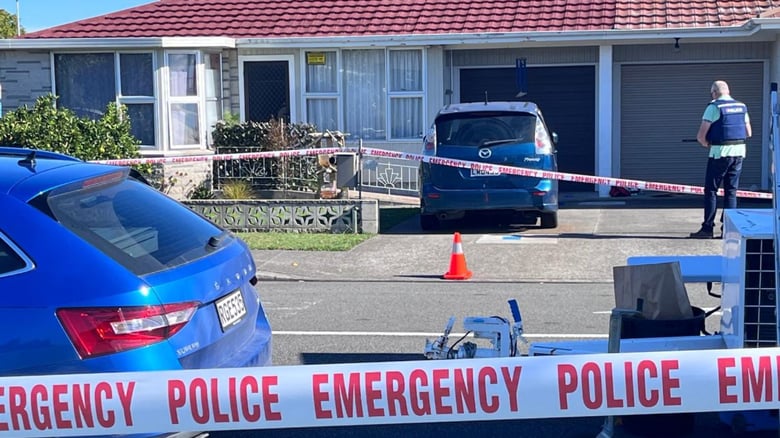 Hastings triple homicide&nbsp;leaves mother and two daughters dead