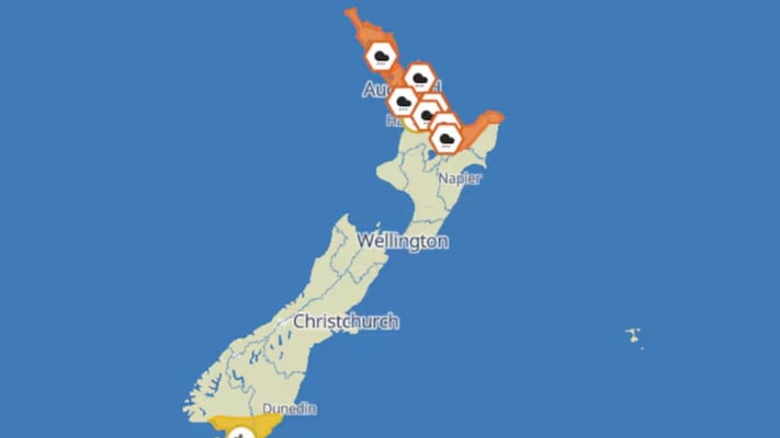 Flood alert as heavy rain lashes North Island