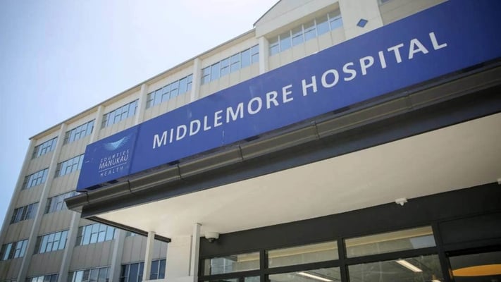 Middlemore Hospital staff declare healthcare 'crisis'