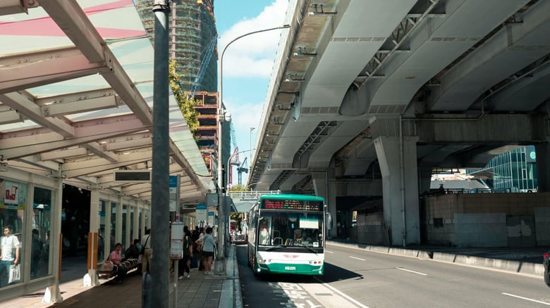 Man arrested after deadly double attack on Auckland bus