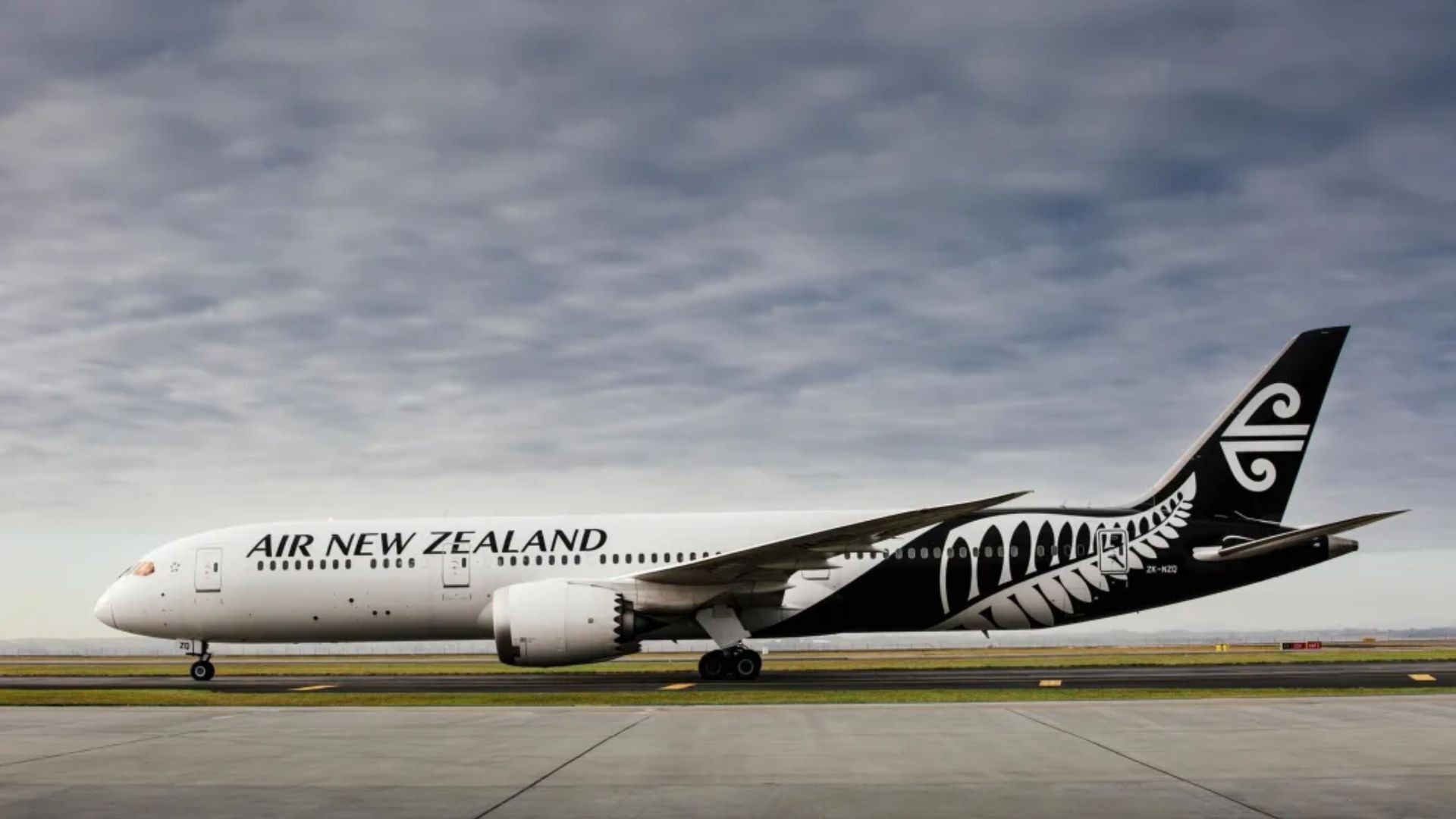 Air New Zealand warns of up to $390m loss as jet fuel prices...