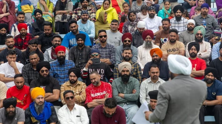 NZTA allows 335 drivers to re-sit tests after commercial licences suspended