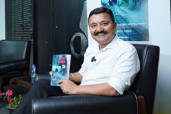 Senior journalist Vikrant Parmar launched his first novel Tunnel Number 33 at the Chandigarh Press Club.