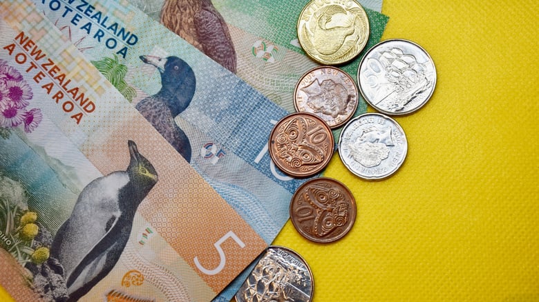 Official cash rate lowered to 2.25 percent