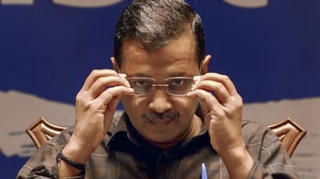 Court clears Kejriwal in liquor policy case