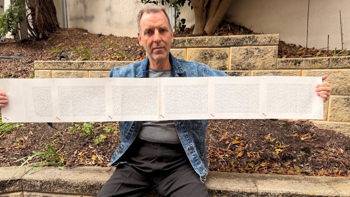 Meet the Kiwi With the World’s Longest Name — 2,310 Middle Names and a Guinness Record to Prove It!