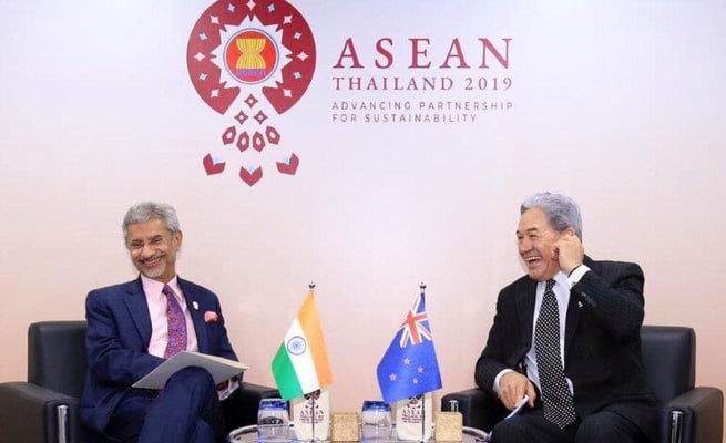 Winston Peters meet Indian Foreign Minister Jaishankar at ASEAN summit