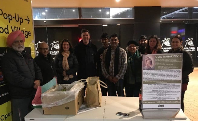 Wellington Mayor joins in food and blanket Distribution