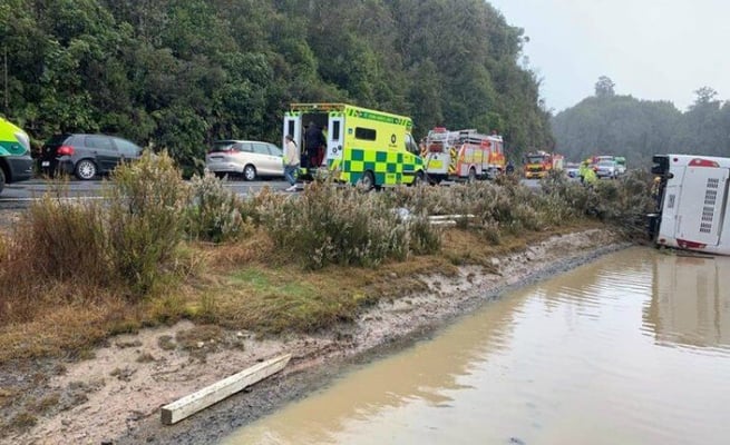 Five people killed in bus crash north of Rotorua