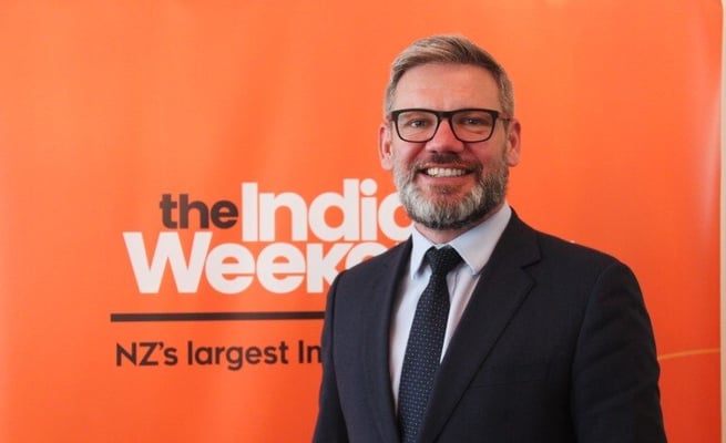 Government takes another look at partnership visas