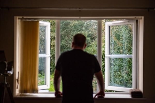 Covid-19: How can employees under self-isolation get paid?