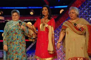 Farah Khan’s mom bares it all