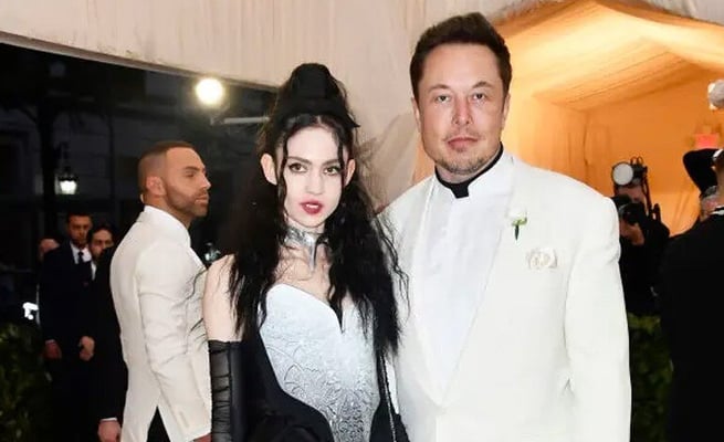 Elon Musk, girlfriend Grimes welcome their first child together