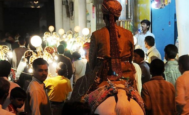 India: Wedding procession stopped as groom, father test positive