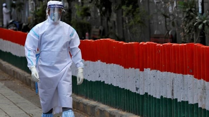 India records worst spike of 17,000 Covid cases