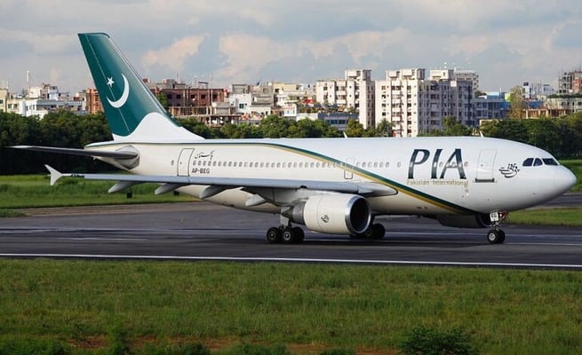 EU suspends Pakistan International Airlines for six months over fake pilot licence scam