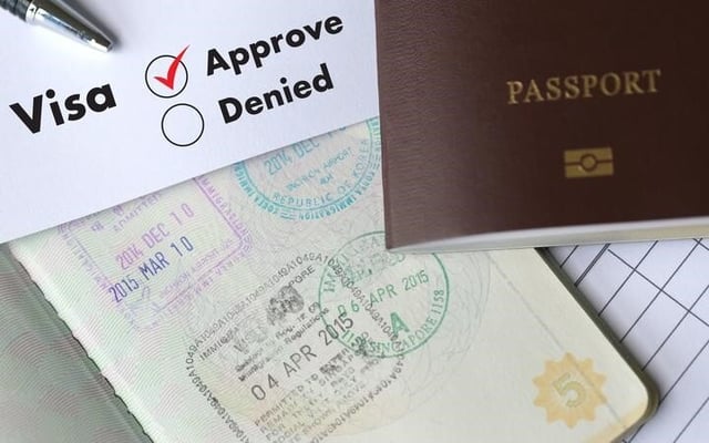 Uncertainty for immigrants as visa extensions fail to materialise
