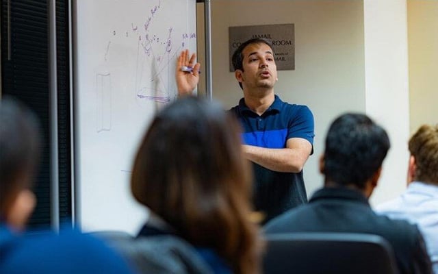 Indian-origin scientist discovers new way to filter fake news