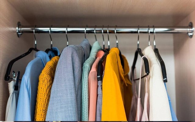 5 quick wardrobe maintenance tips for fresh clothes