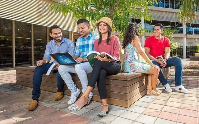 Indian students to benefit as Canada to give PR to 90K