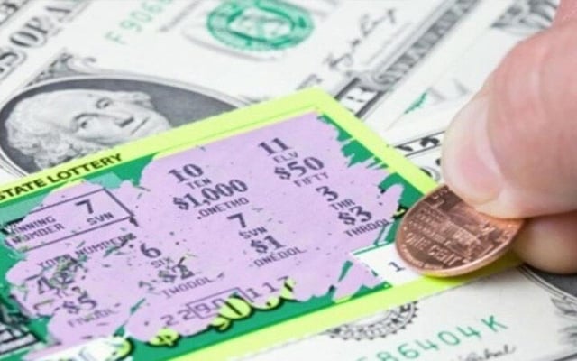 Indian-origin family hailed for returning lost $1mn lottery ticket