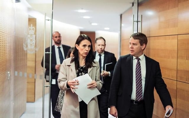Trans-Tasman bubble: Cabinet considers closing travel to Australia