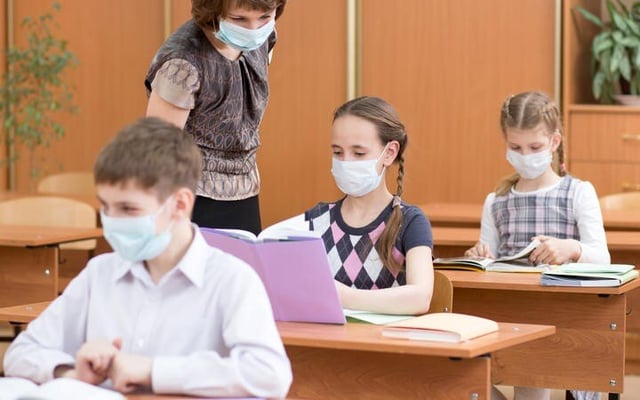 School to reinforce need for children to attend to Omicron-hesitant parents