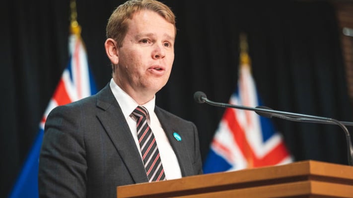 Police Minister announces new measures to help tackle gangs