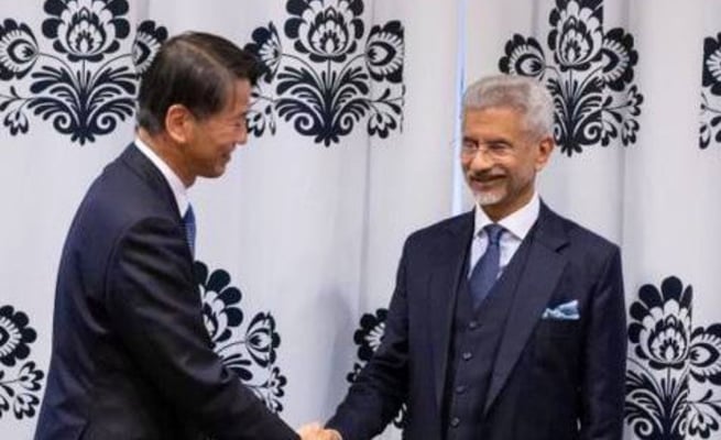 Jaishankar holds
