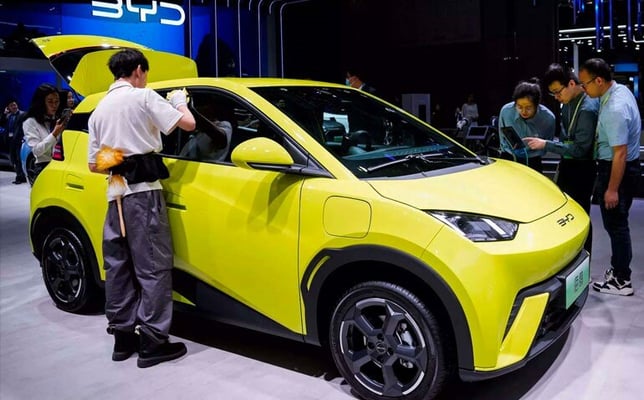 1 in every 7 cars sold now an EV, China's BYD dominate again