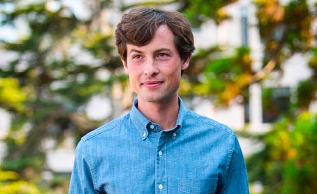 Steve Jobs’ son starts $200 million VC fund to find new cancer treatments