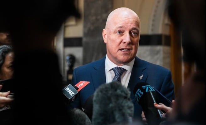 'Mini, mini, mini...': Luxon on pre-Christmas budget
