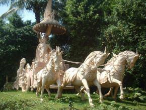 How to look at life through Krishna’s eyes?