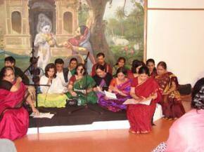 Devotional music workshop attracts enthusiasts