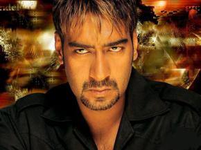 The Bollywood sparklers are once again out to woo the masses