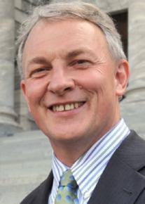 Phil Goff will run for Auckland Mayoralty in 2016
